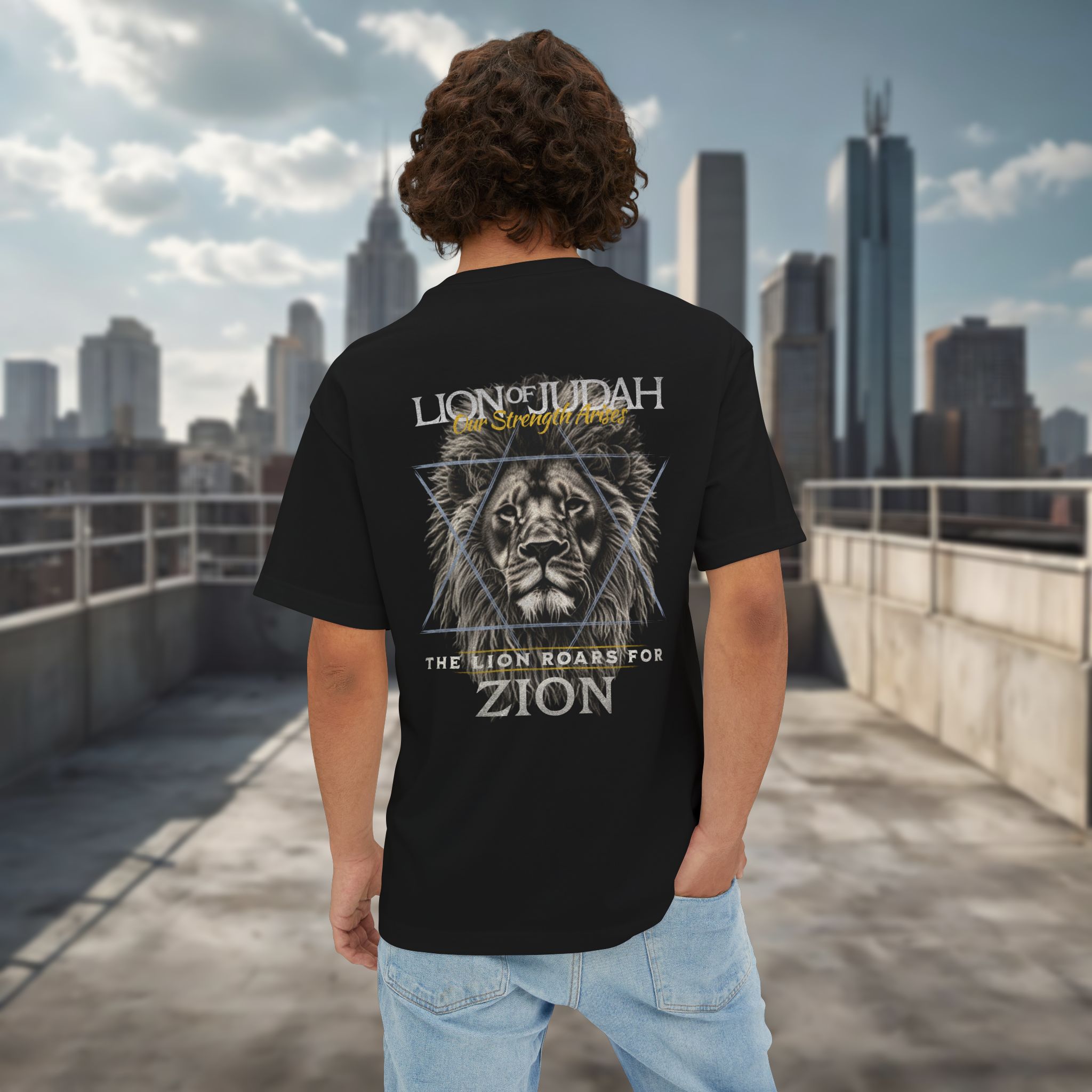 The Lion Roars for Zion T-Shirt - Oversized boxy - Image 2